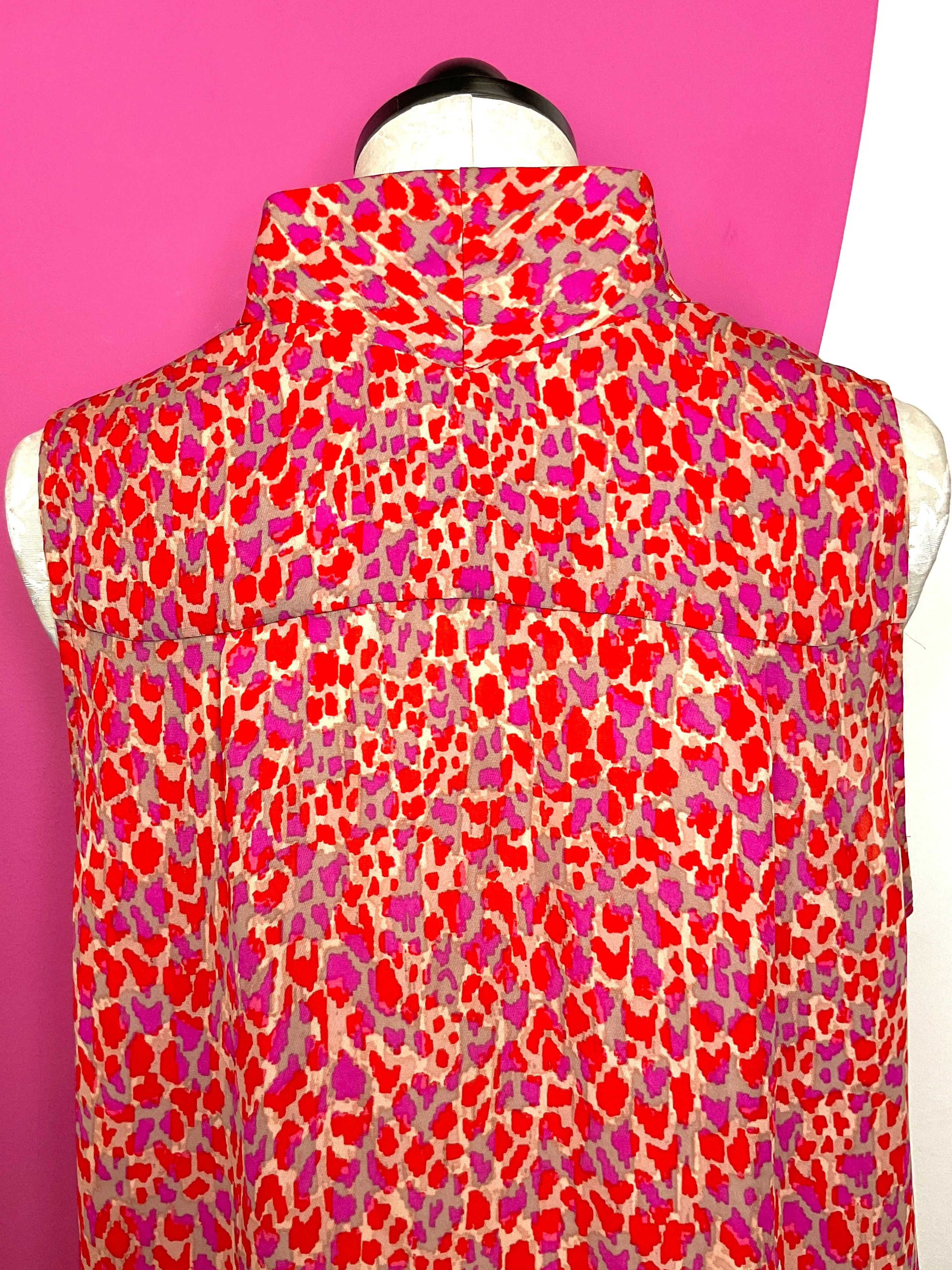 CABI HEARTBREAKER ANIMAL PRINT TOP - L