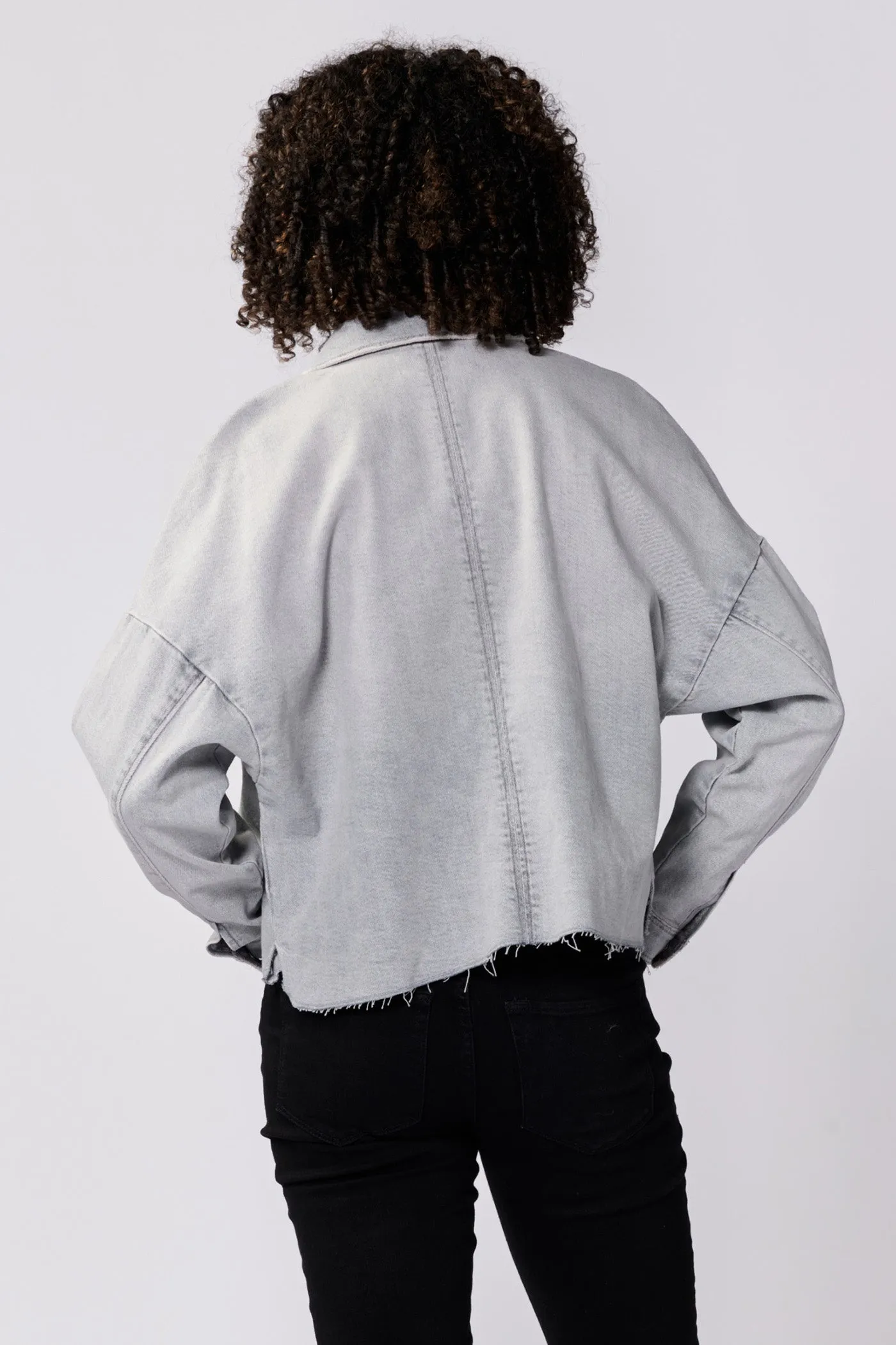 GINA CROPPED DENIM BOXY JACKET DOVEY