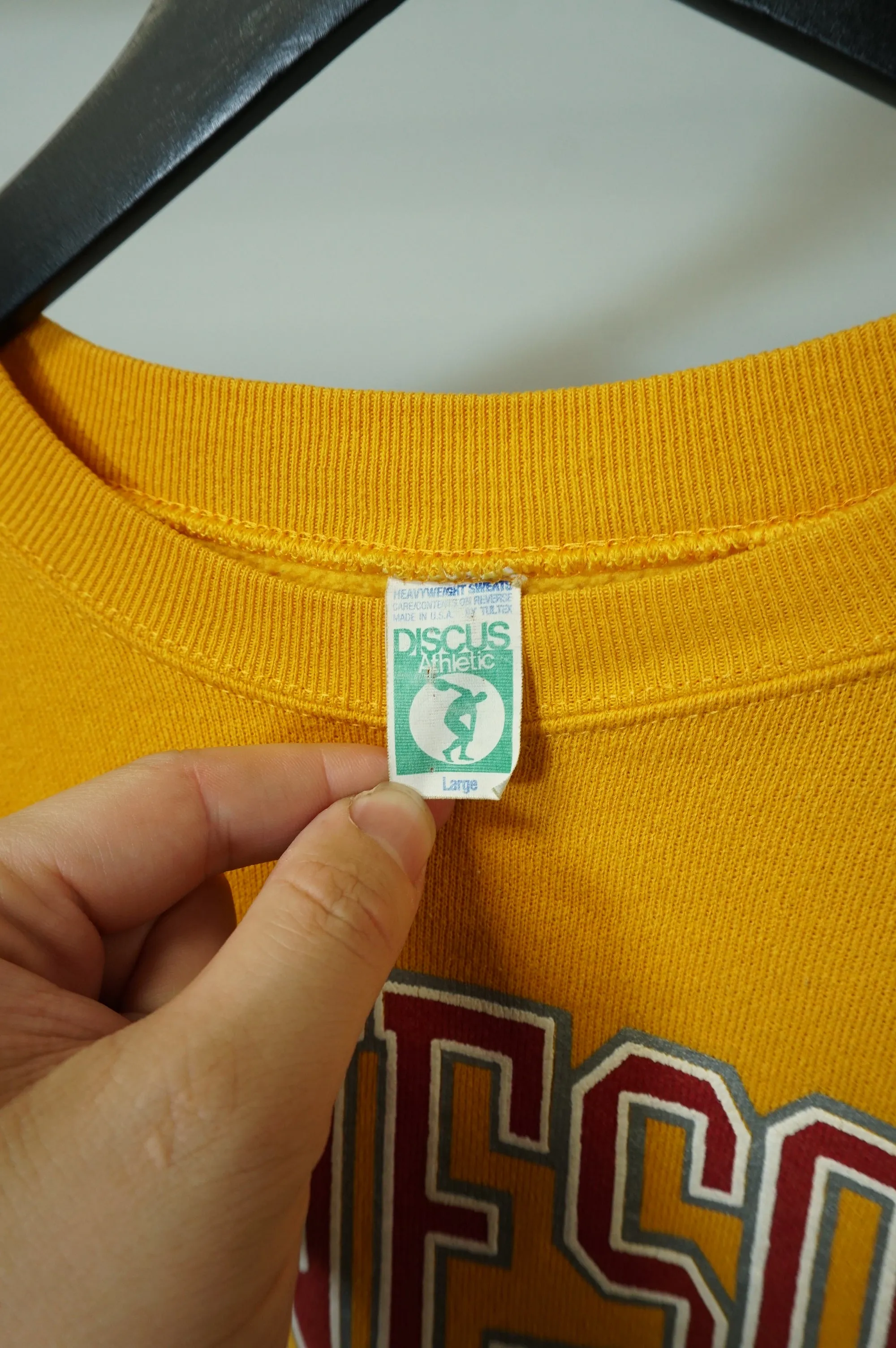 (L) Vtg Minnesota Golden Gophers Crewneck