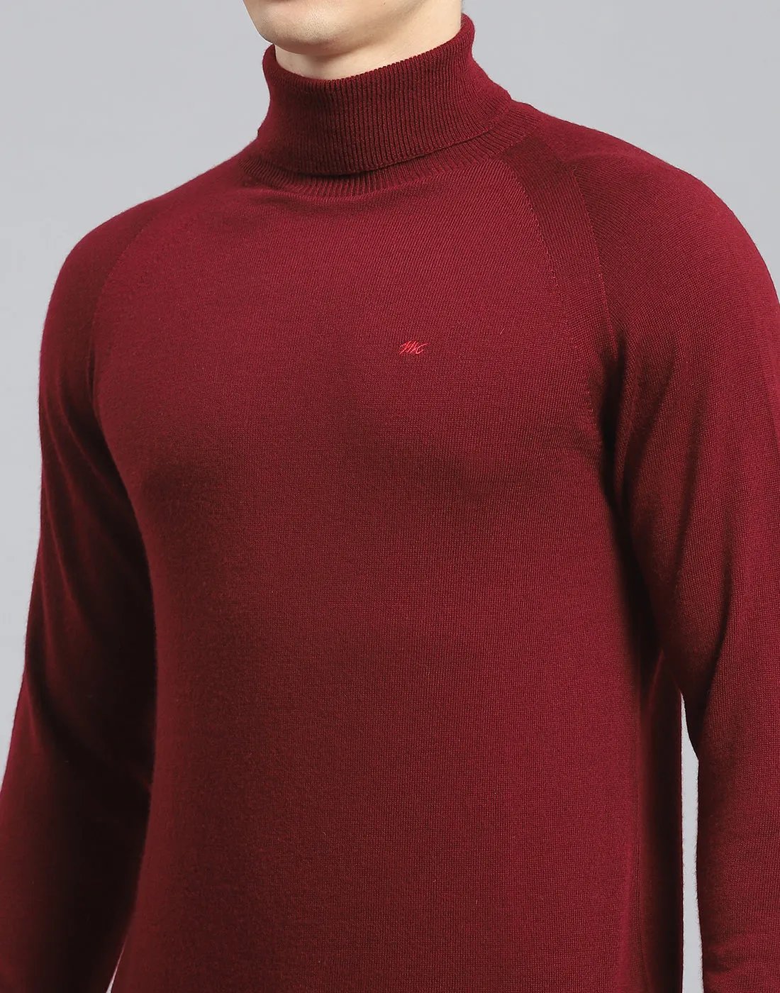 Men Maroon Solid H Neck Full Sleeve Pullover