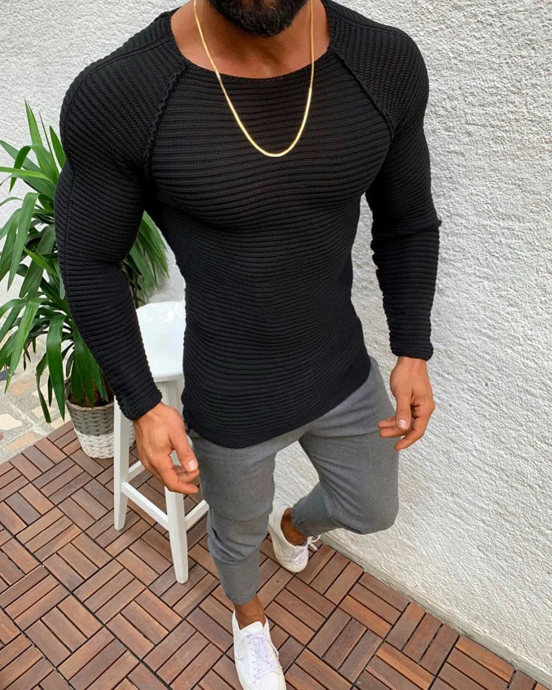 Men's Slim-Fit Knit Pullover Sweater