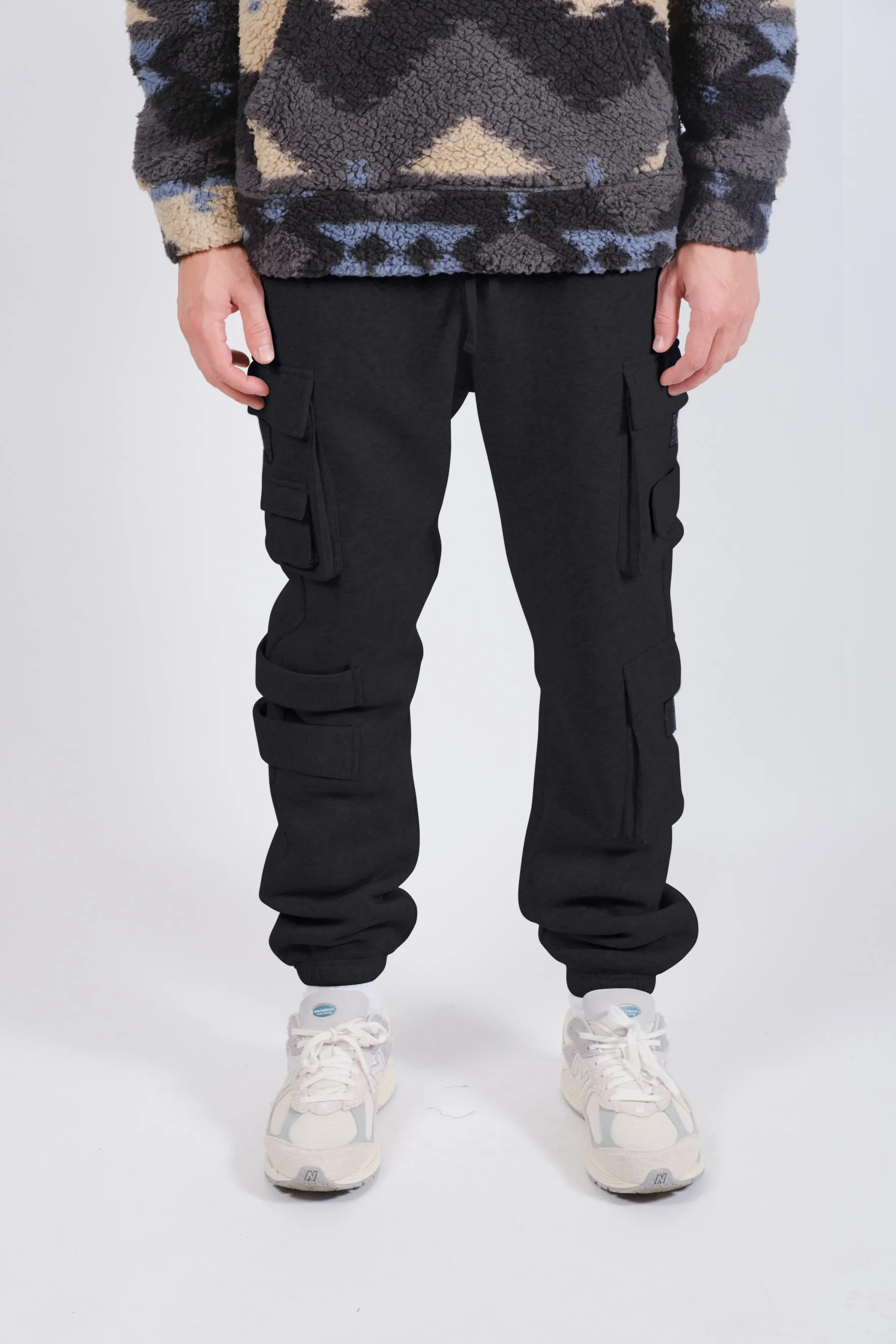 Multi Pocket Velcro Detail Fleece Cargo Sweatpant