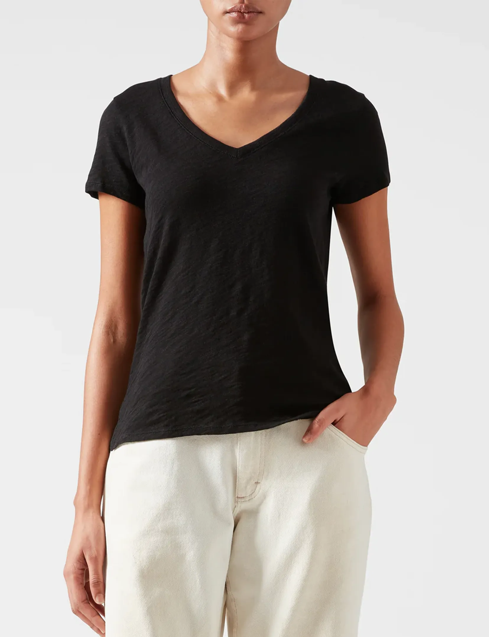 Schoolboy V-Neck, Black