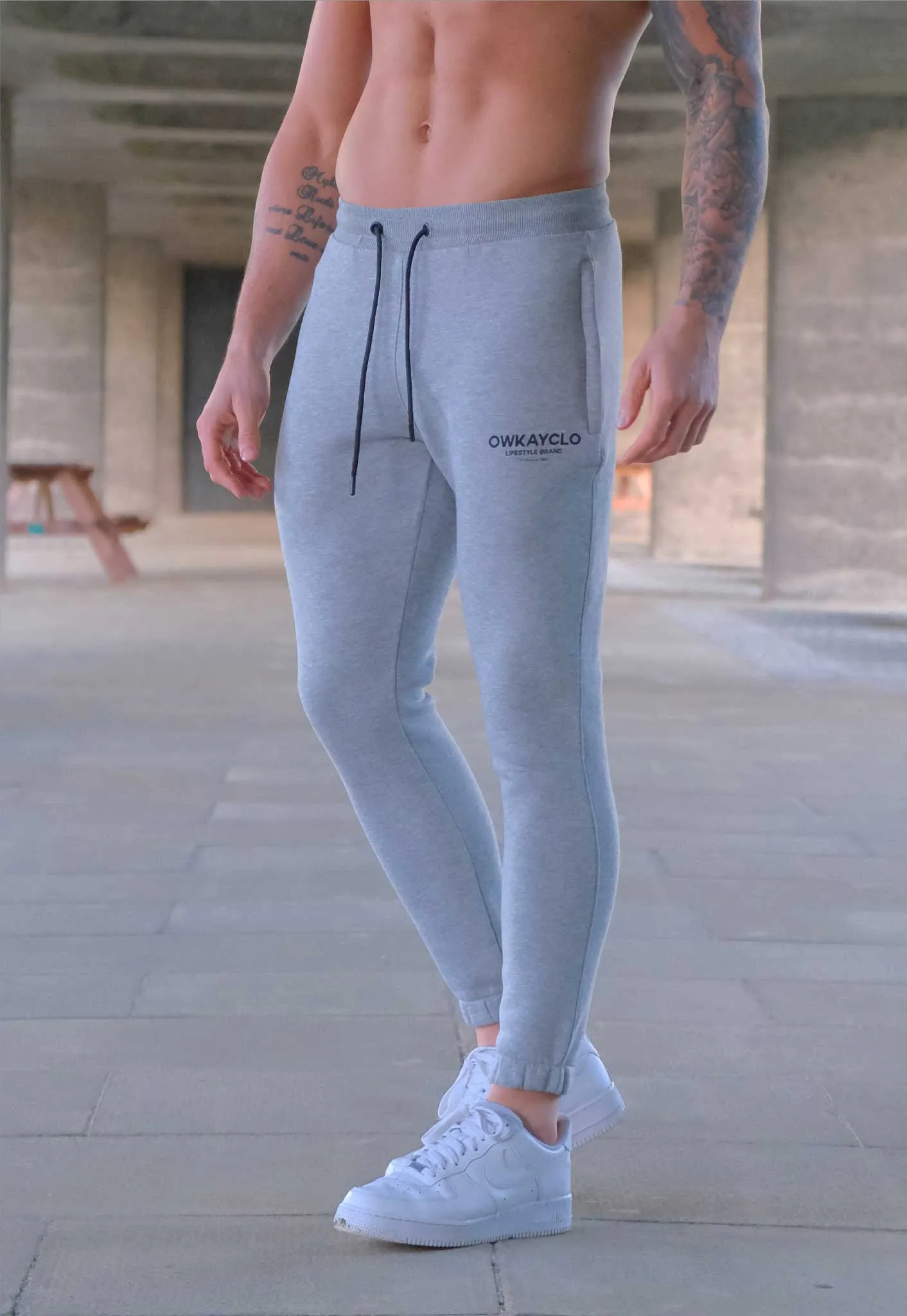 SWEATPANTS - GREY