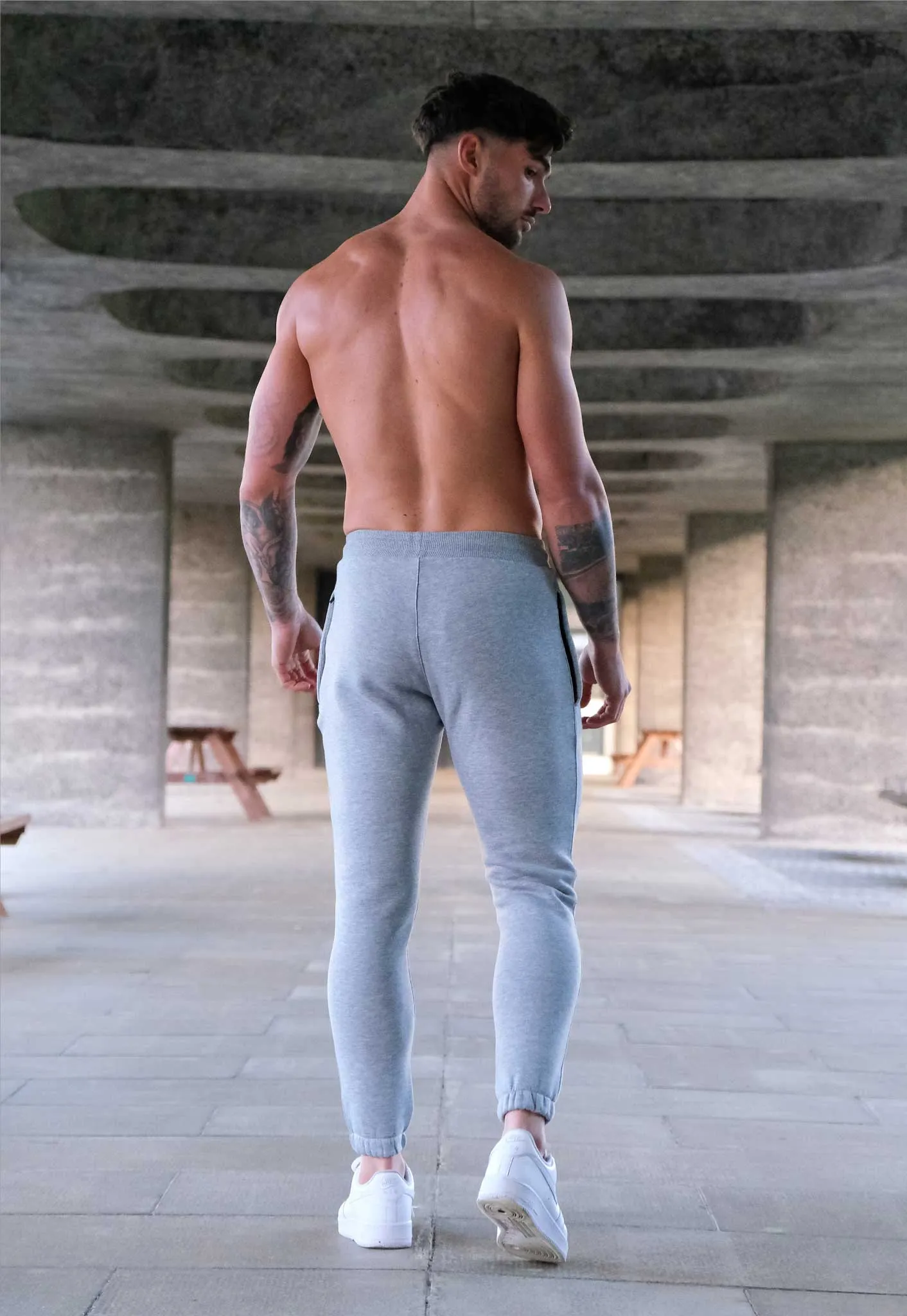 SWEATPANTS - GREY