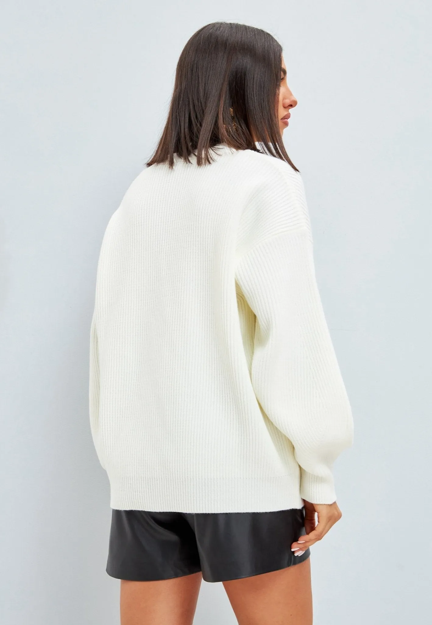 V-neck Cardigan - Ivory